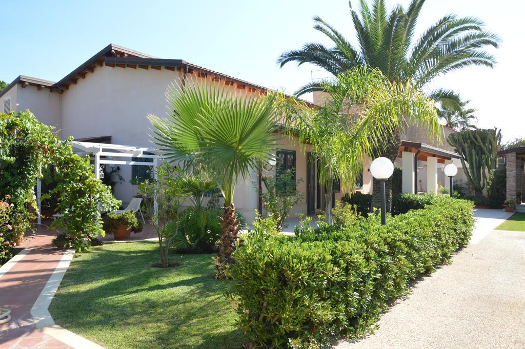 Villa Paola Fontane Bianche Exterior photo