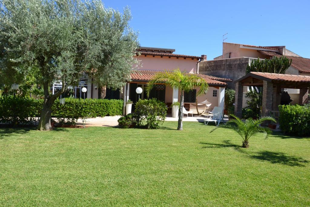Villa Paola Fontane Bianche Exterior photo